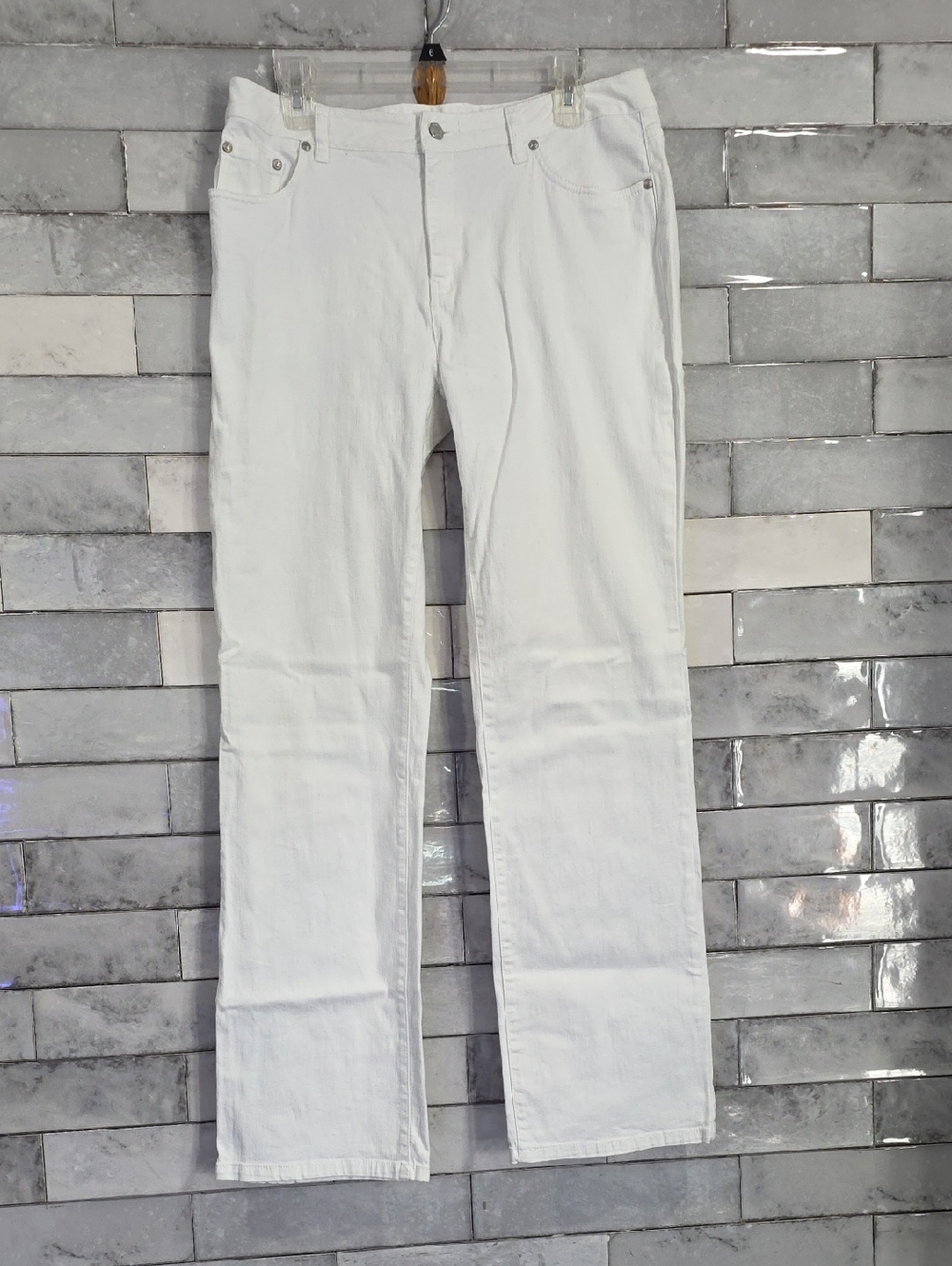 Amber Sun Essentials Women's Straight Leg White Jeans Size 12